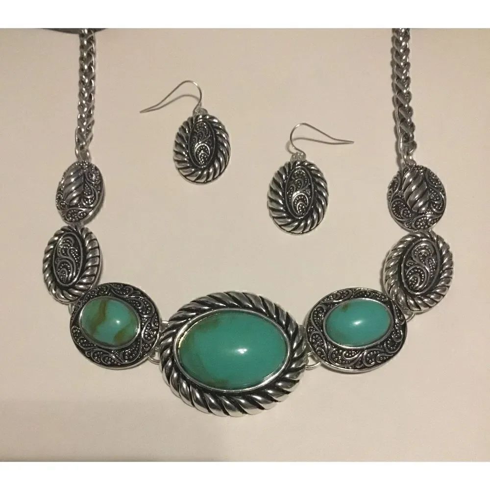 Silver Turquoise Filigree Necklace Set